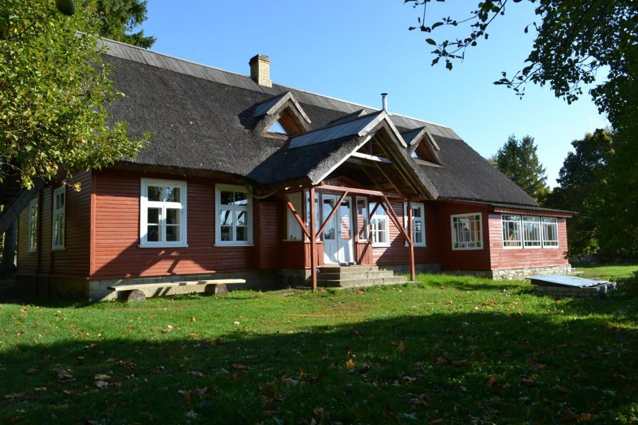 Фермерские дома Tihuse Horsefarm B&B Liiva